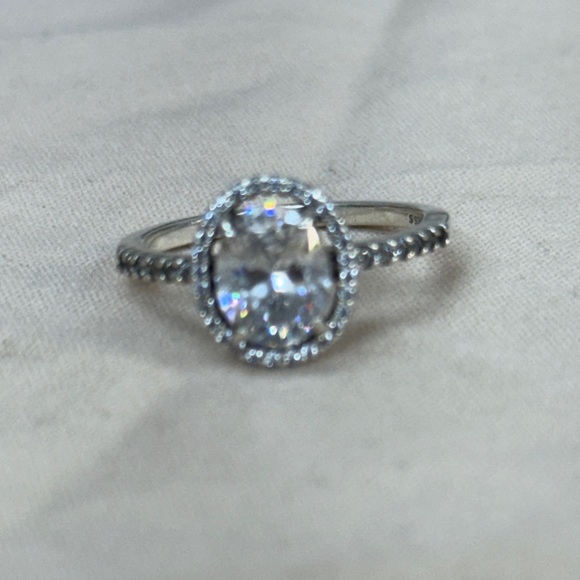 Pandora Silver and White Sparkling Ring - Picture 3 of 3